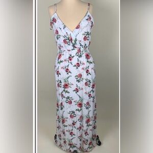Listicle White Floral Maxi Dress